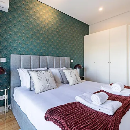 Bonfim Elegant Duplex W/ Ac By Lovelystay Apartment